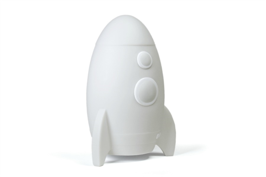 Atelier Pierre Junior : Lampe LED en forme de fusée, gris clair.