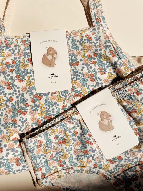 Konges Sløjd : Sous-vêtements basiques "Fleur/Sable" | Lot de 2