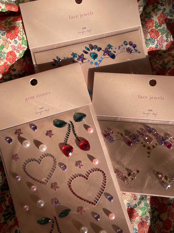 Konges Sløjd : Bijoux pour le visage "Blush Mix"