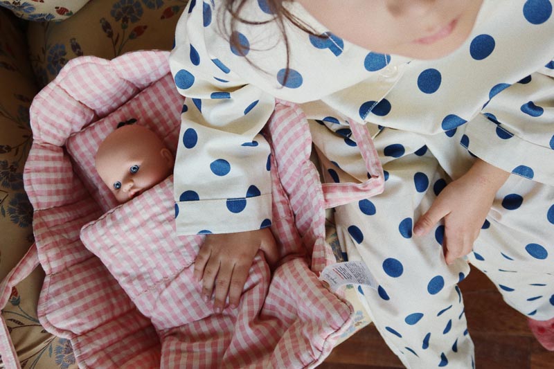 Konges Sløjd : Porte-poupée "Powder Pink Check"