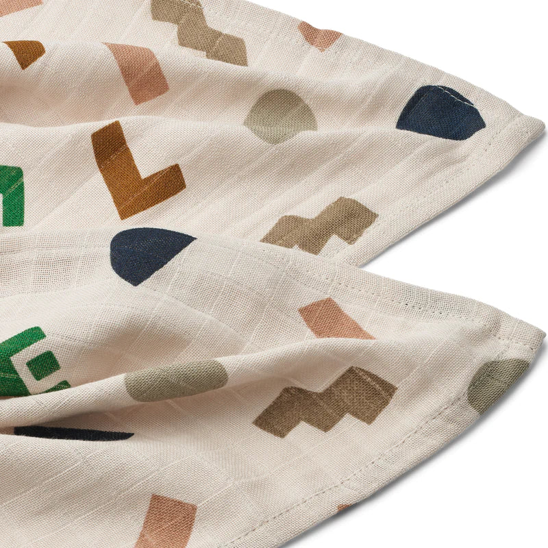 Liewood : Serviette "Lewis" Alphabet graphique/Sable | Lot de 2 | 65 x 65 cm