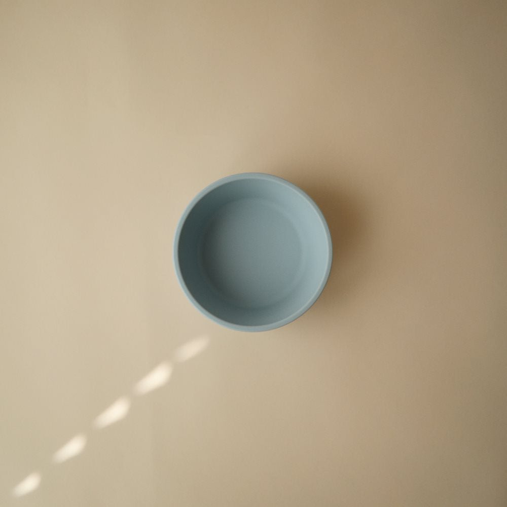 Mushie : Bol en silicone "Bleu poudré" avec ventouse