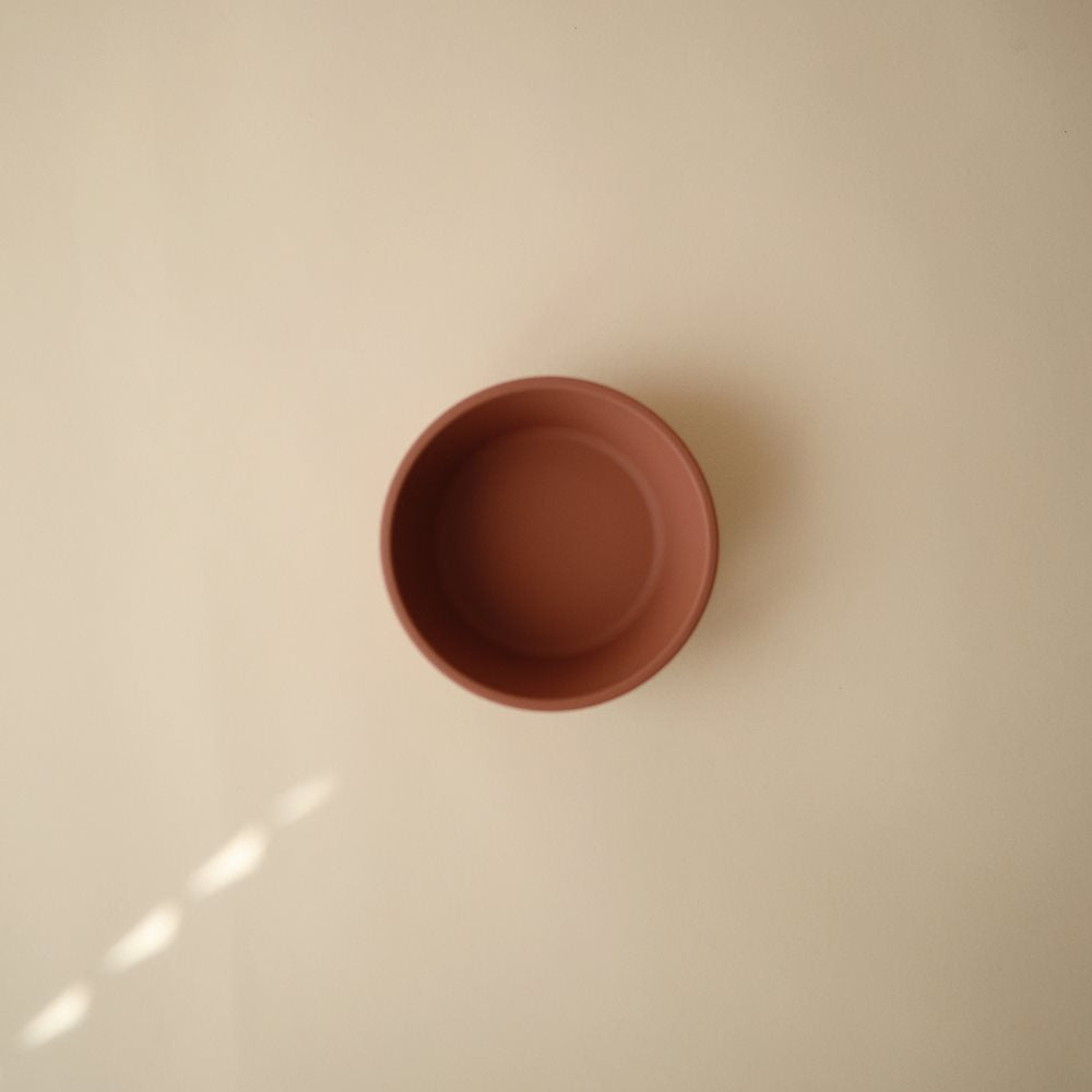 Mushie : Bol en silicone "Woodchuck" avec ventouse