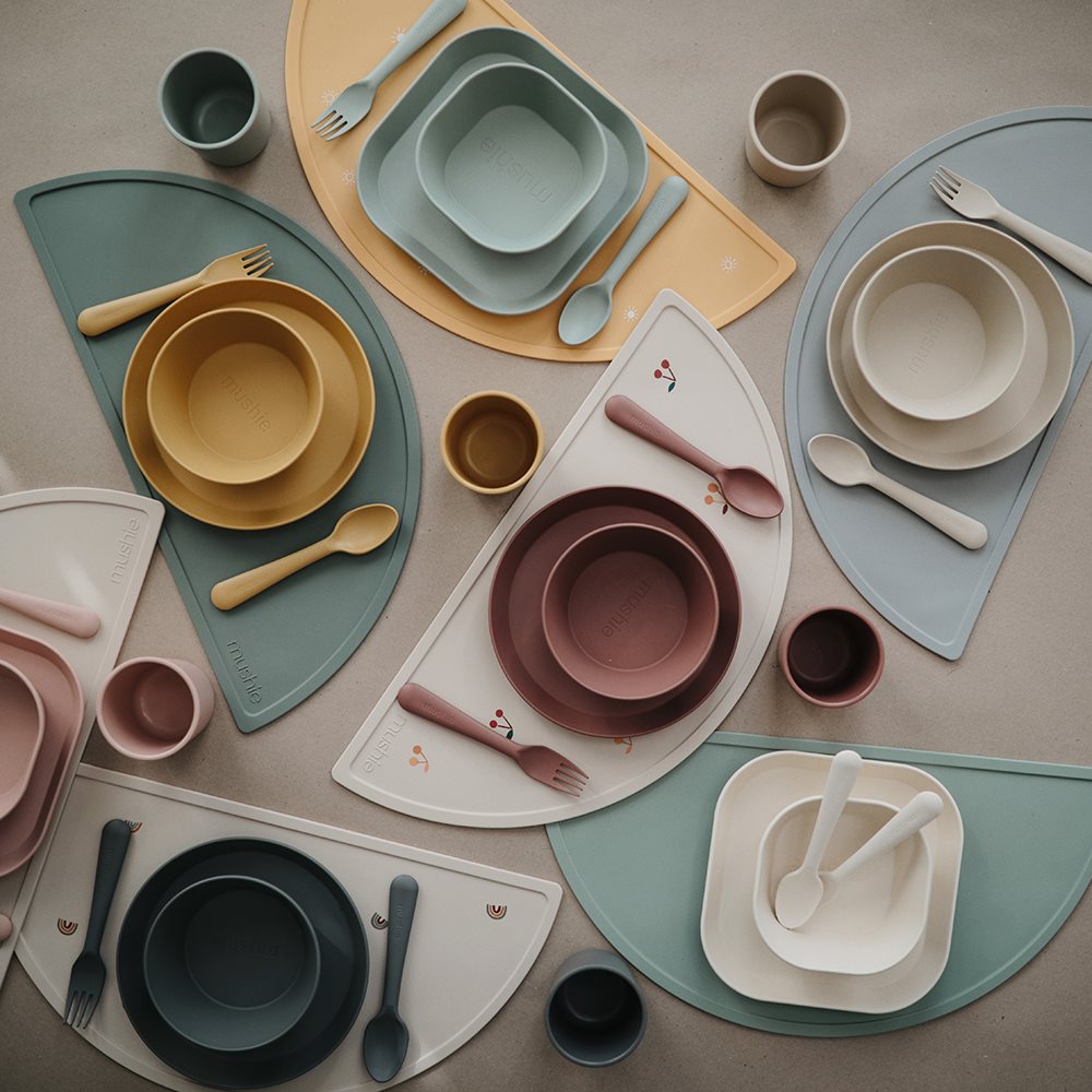 Mushie : Set de table en silicone "Fleurs lilas"