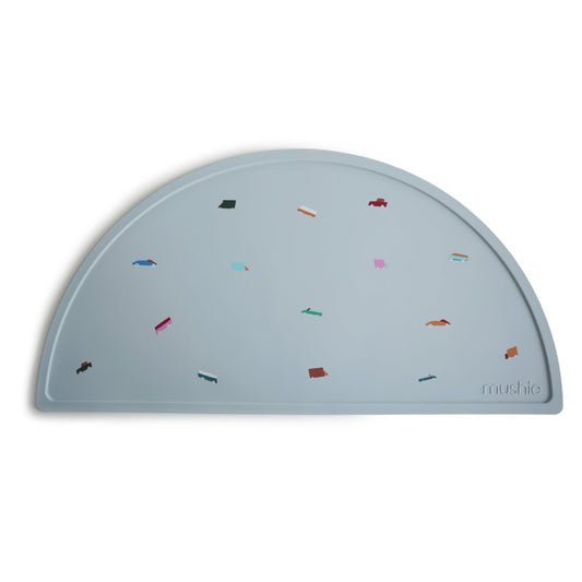 Mushie: Silicone Placemat "Retro Cars"