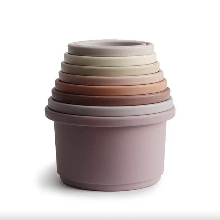 Mushie : Tour d'empilage de gobelets "Petal" 8 pièces