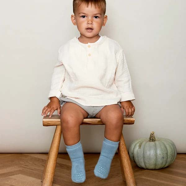 GoBabyGo : Chaussettes antidérapantes "Dusty Blue"