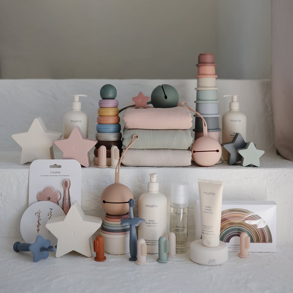 Mushie : Boîte à tétine "Blush"